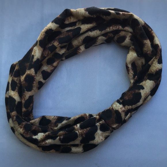 New! Animal Print Headband - Picture 5 of 5
